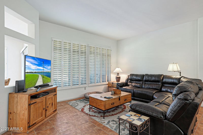 13808 W Parada Dr, Sun City West, AZ 85375