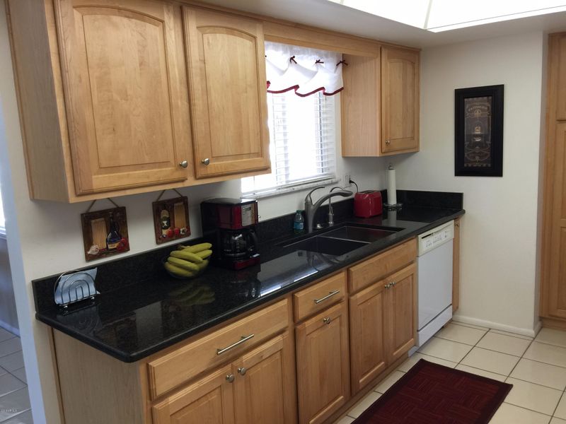 13809 N 97th Ave, Sun City, AZ 85351
