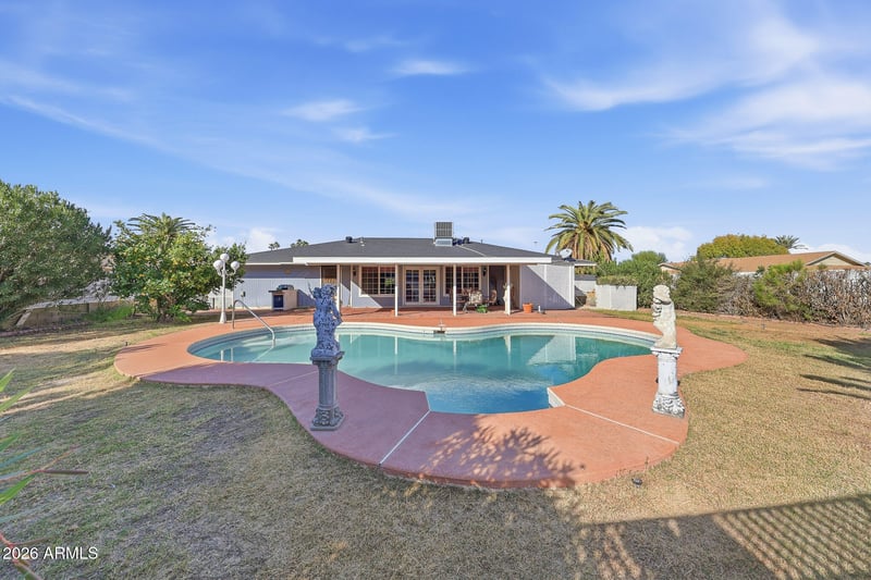 13809 Blue Ridge Dr, Sun City, AZ 85351