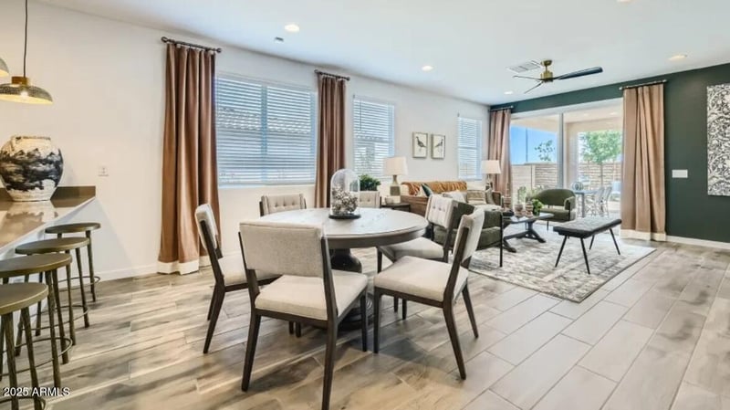 1381 J Waltz Way, Apache Junction, AZ 85120