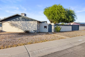 13810 48th Ave, Glendale, AZ 85306