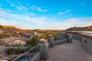 13811 Canyon Dr, Phoenix, AZ 85048