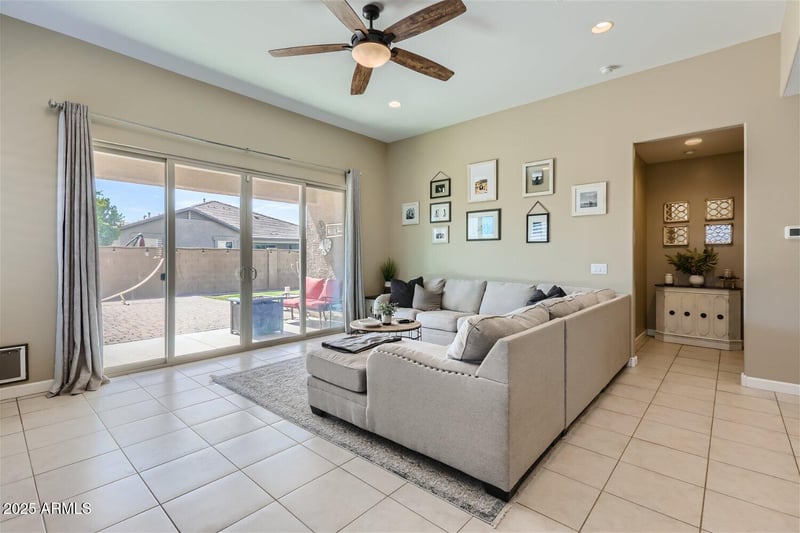 13811 Paso Trl, Peoria, AZ 85383