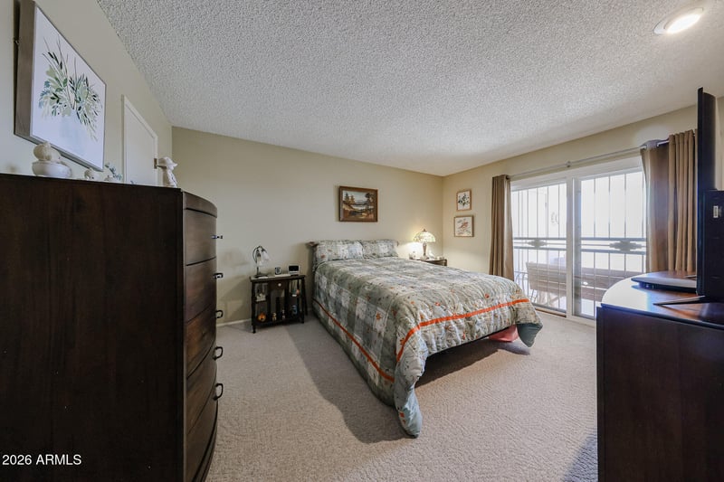 13812 N Garden Court Dr, Sun City, AZ 85351