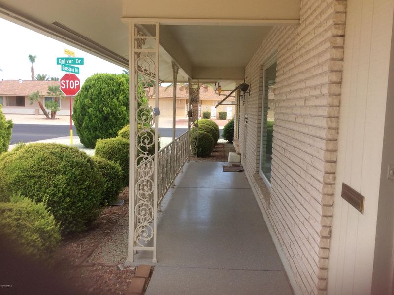 13813 N Gunstone Dr, Sun City, AZ 85351