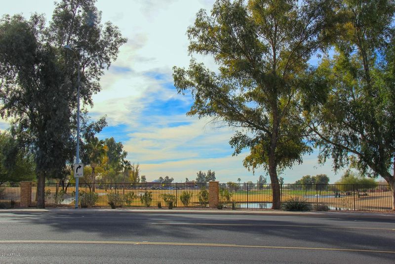 13814 E Riggs Rd #-, Chandler, AZ 85249