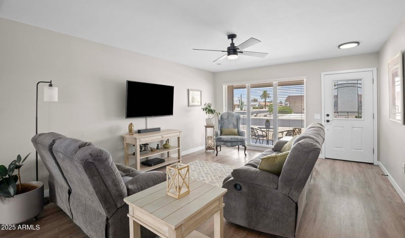 13815 Cameo Dr, Sun City, AZ 85351