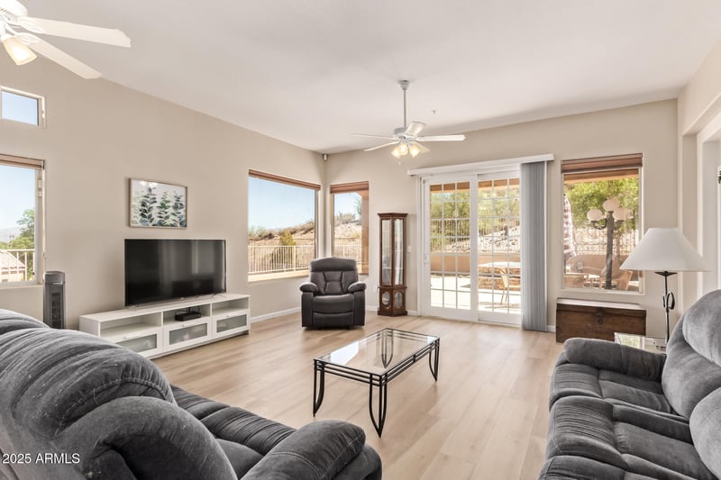 13815 Woodside Dr, Fountain Hills, AZ 85268