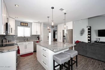 13818 43rd St, Phoenix, AZ 85032