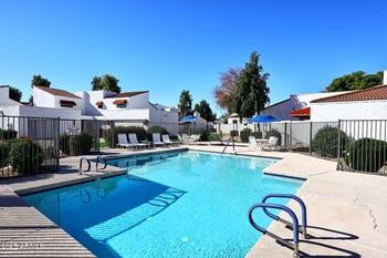 13818 43rd St, Phoenix, AZ 85032