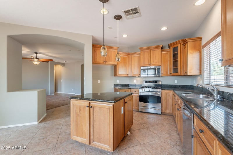 13820 Cheery Lynn Rd, Avondale, AZ 85392