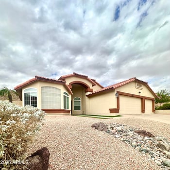 13822 28th Pl, Phoenix, AZ 85032