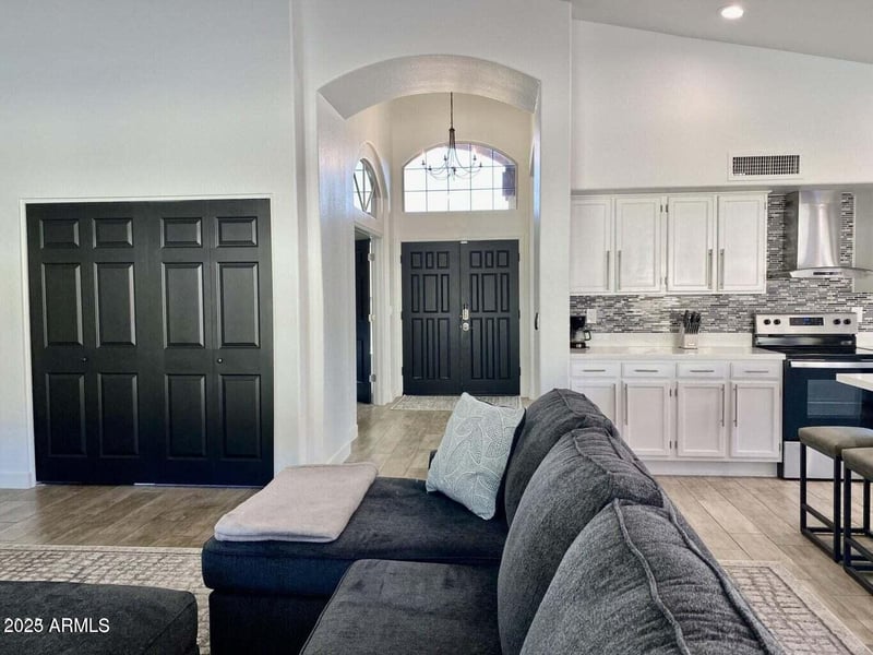 13822 28th Pl, Phoenix, AZ 85032