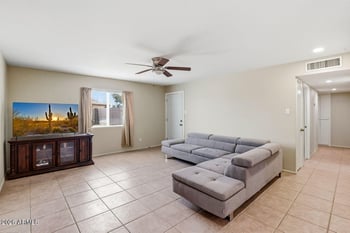 13822 N 47th Ave, Glendale, AZ 85306