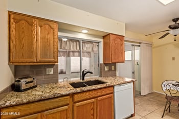 13822 Newcastle Dr, Sun City, AZ 85351