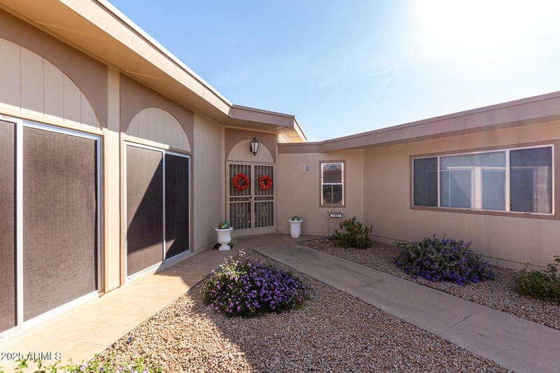 13823 108th Dr, Sun City, AZ 85351