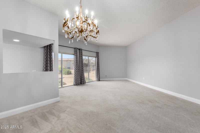 13823 108th Dr, Sun City, AZ 85351