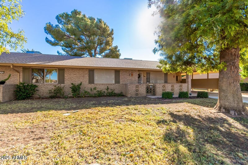 13823 99th Dr, Sun City, AZ 85351