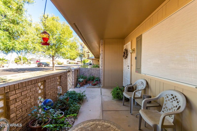13823 99th Dr, Sun City, AZ 85351