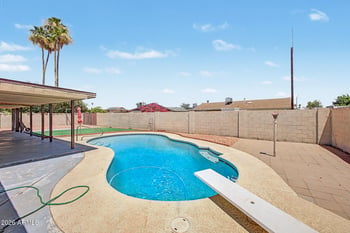 13823 34th Ave, Phoenix, AZ 85053