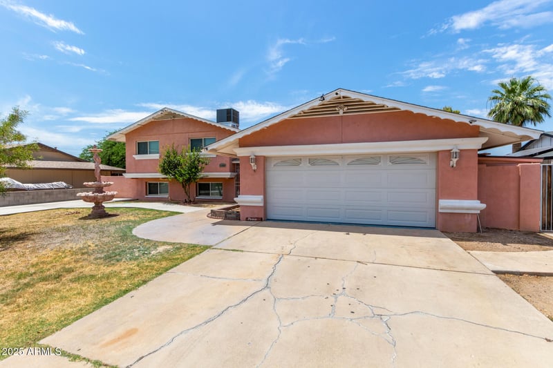 13824 34th Ave, Phoenix, AZ 85053