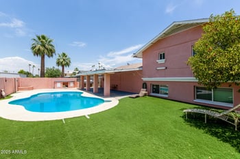 13824 34th Ave, Phoenix, AZ 85053