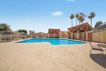 13824 41st Ln, Phoenix, AZ 85053