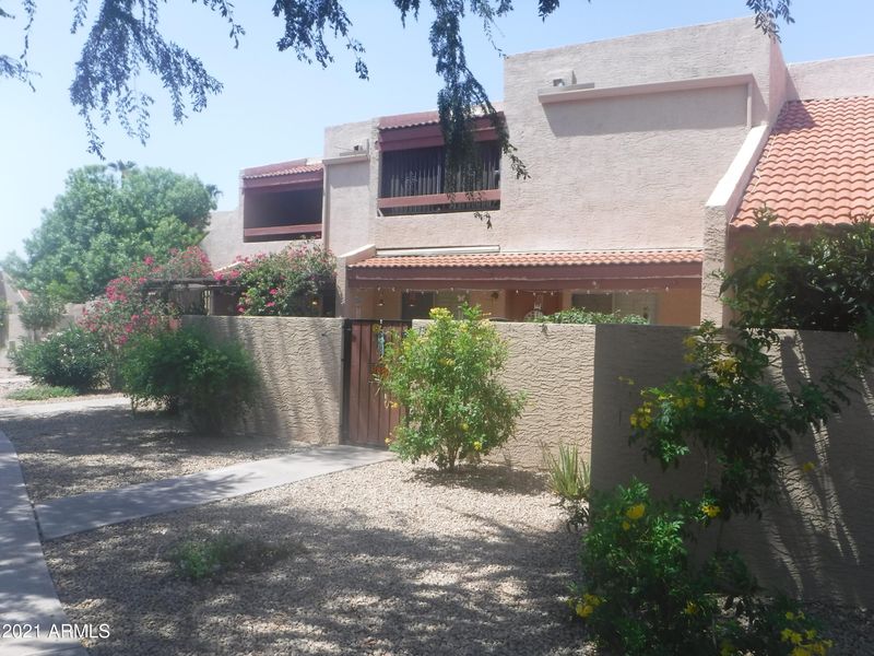 13825 N 42nd Ave, Phoenix, AZ 85053