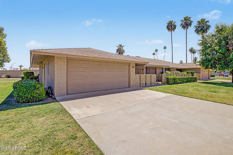 13825 Tumblebrook Way, Sun City, AZ 85351
