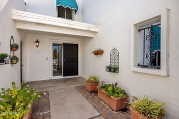 13827 Medinan Dr, Phoenix, AZ 85022
