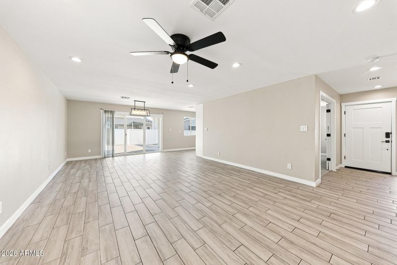 13828 N 33rd Ave, Phoenix, AZ 85053