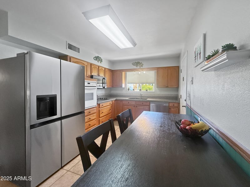 13828 N Whispering Lake Dr, Sun City, AZ 85351