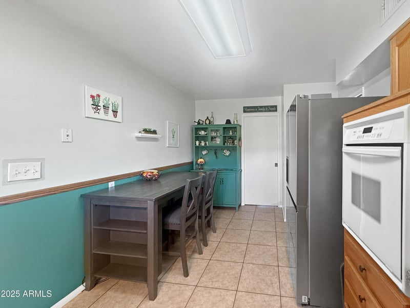 13828 N Whispering Lake Dr, Sun City, AZ 85351