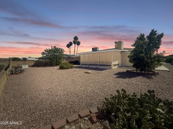 13828 Whispering Lake Dr, Sun City, AZ 85351