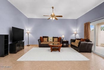 13832 111th Ave, Sun City, AZ 85351