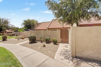 13833 N 41st Ln, Phoenix, AZ 85053
