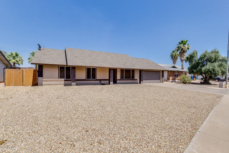 13833 N 45th Ave, Glendale, AZ 85306
