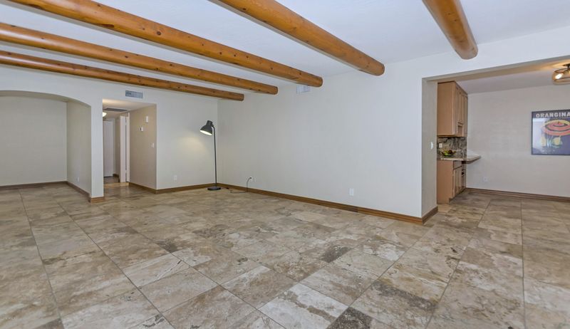 13834 N Burning Tree Pl, Phoenix, AZ 85022
