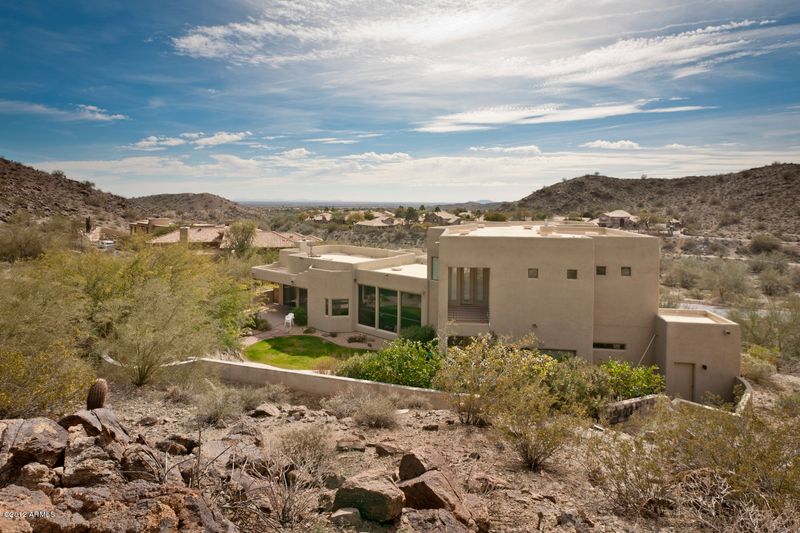 13835 S Canyon Dr, Phoenix, AZ 85048
