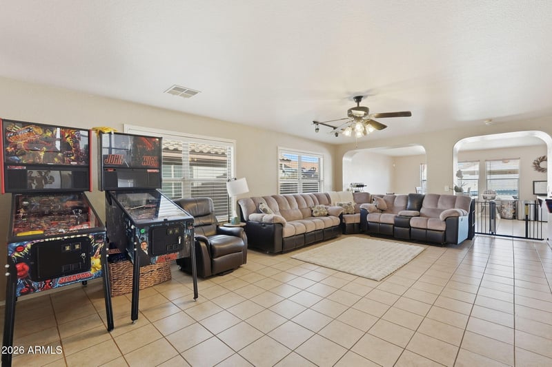 13836 Ocotillo Ln, Surprise, AZ 85374