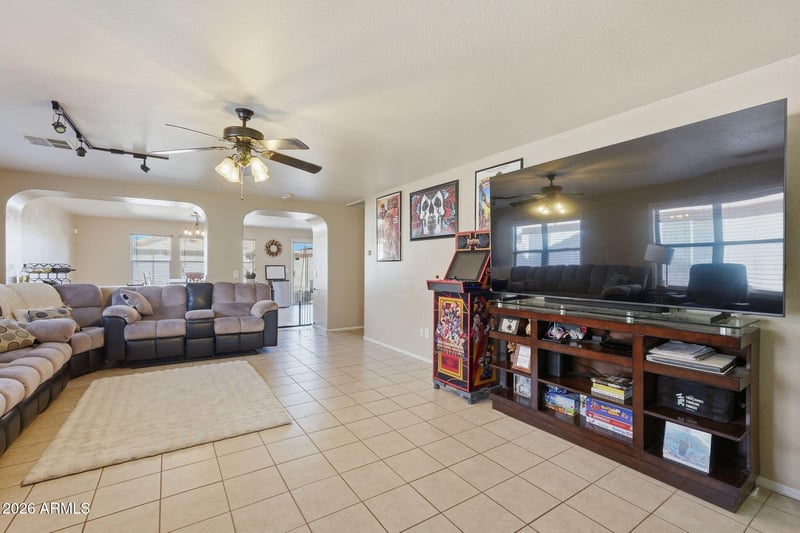 13836 Ocotillo Ln, Surprise, AZ 85374