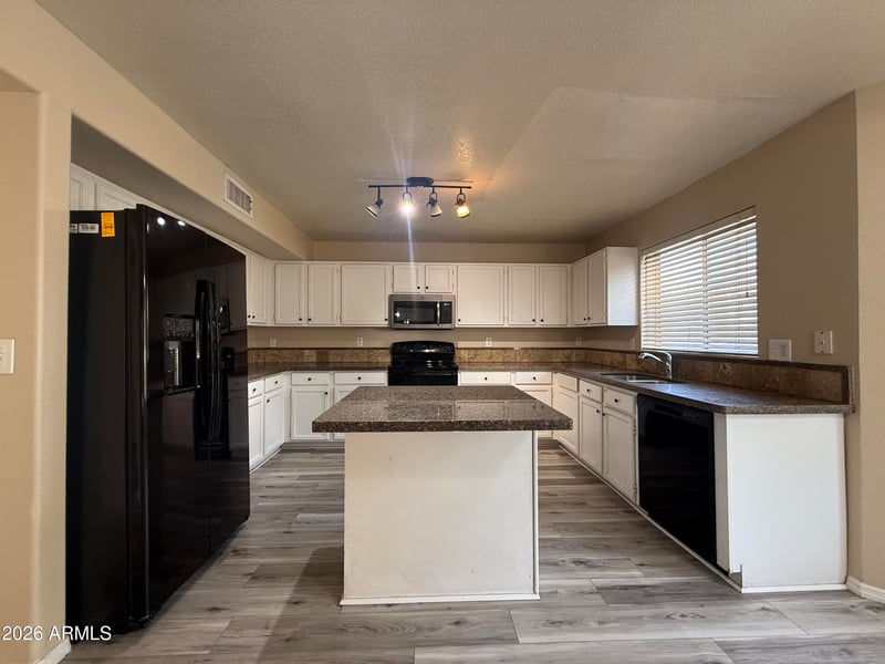 13839 N 19th Way, Phoenix, AZ 85022