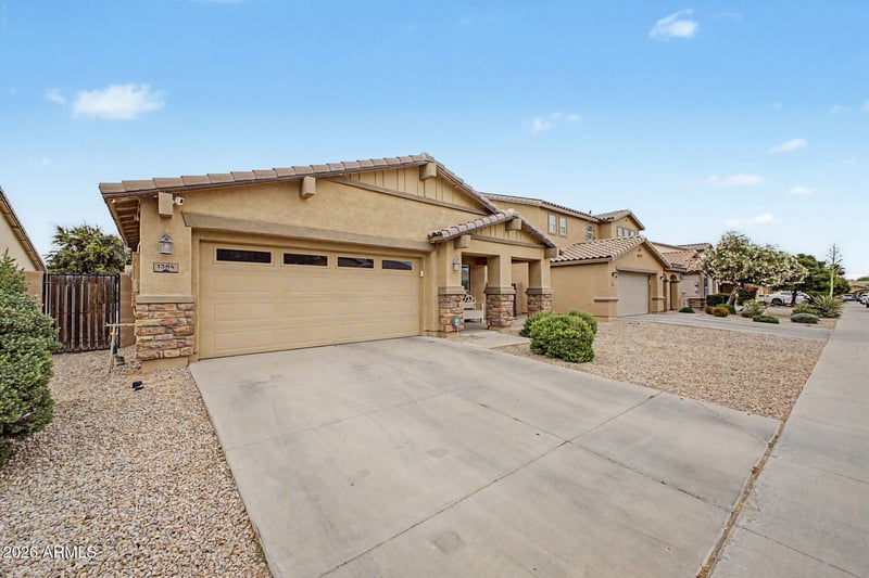 1384 Mayfield Dr, San Tan Valley, AZ 85143