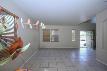 1384 Heron Ln, Gilbert, AZ 85296