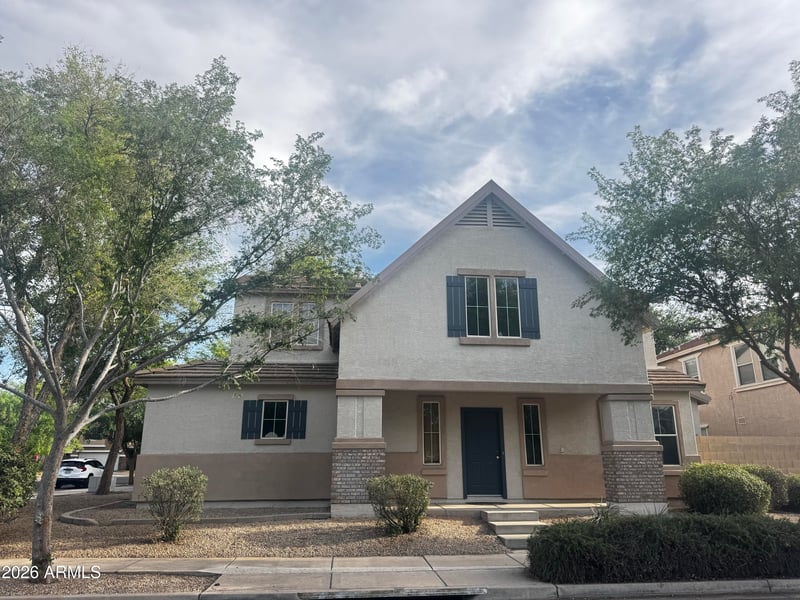 1384 Heron Ln, Gilbert, AZ 85296
