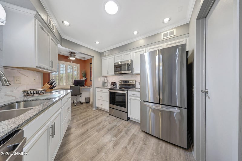 13842 111th Ave, Sun City, AZ 85351