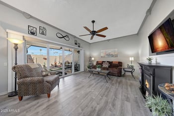 13842 111th Ave, Sun City, AZ 85351