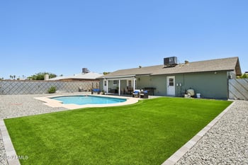 13842 40th Ave, Phoenix, AZ 85053