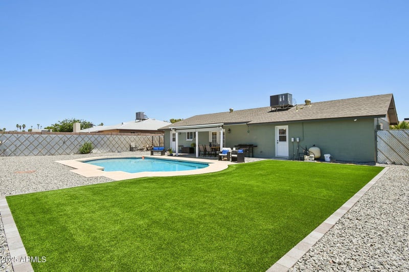 13842 40th Ave, Phoenix, AZ 85053