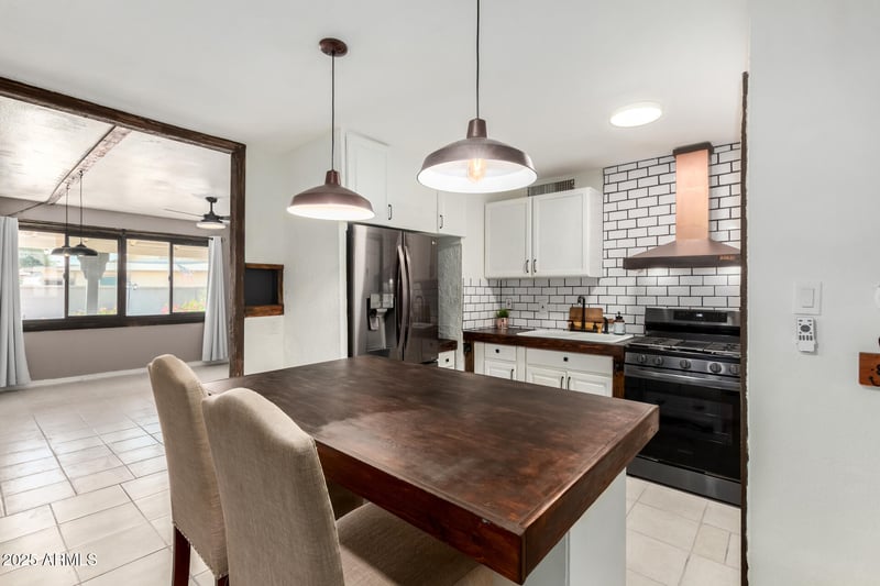 13842 48th Ave, Glendale, AZ 85306